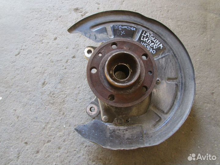 Кулак поворотный передний левый Renault Laguna III