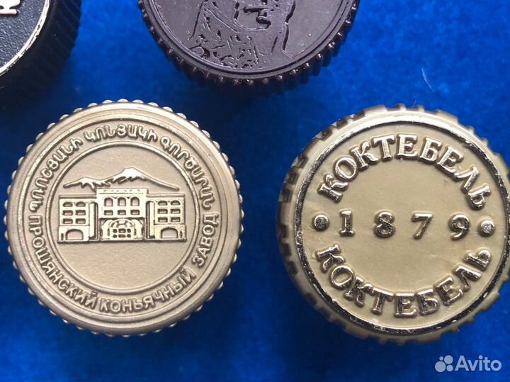 Пробки коллекционные от всего