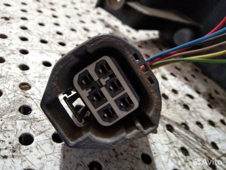 Фонарь задний левый Land Rover Range Rover Sport