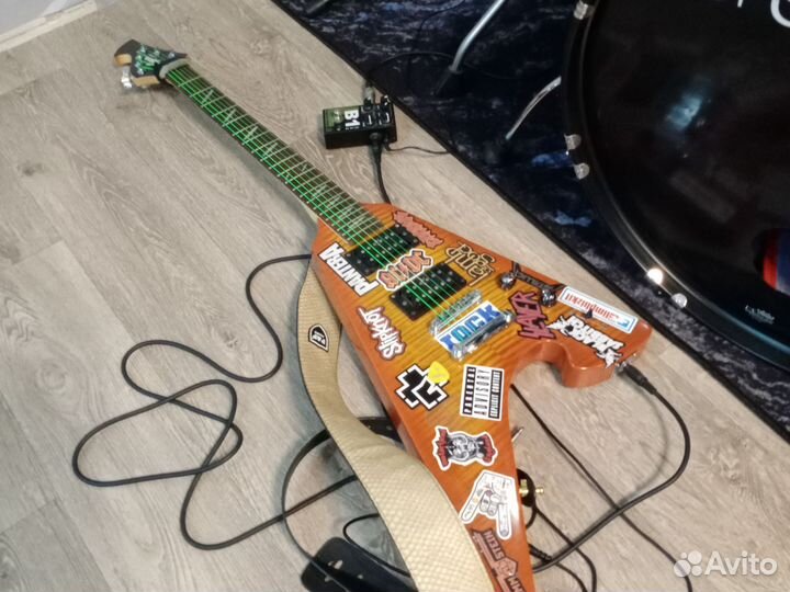 Электро гитара Washburn Lion