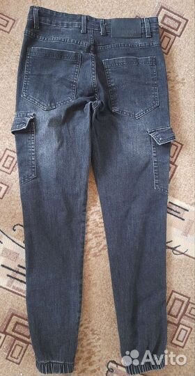 Джинсы