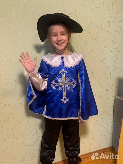 Карнавальный костюм мушкетера детский