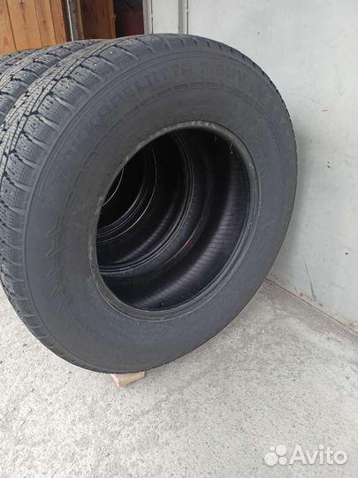 Nokian Tyres Hakkapeliitta 7 SUV 265/65 R17 116