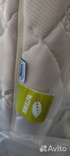 Матрас в детскую кроватку+непромокаемая простынь