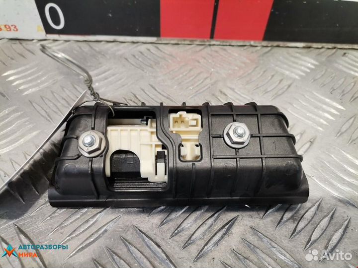 Ручка крышки багажника Volkswagen Jetta 6 2015