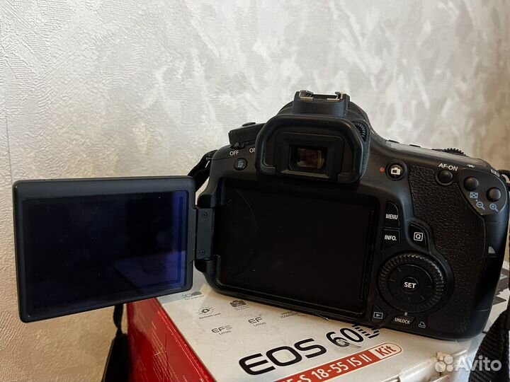 Зеркальный фотоаппарат canon eos 60d