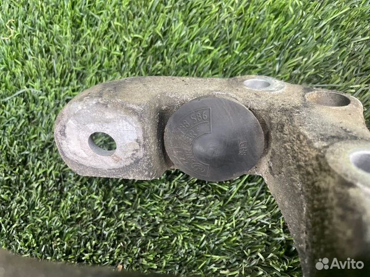 Кронштейн АКПП Bmw 5Gt F07 N57D30 2013