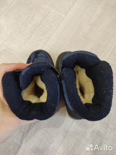 Ботинки детские новые 22