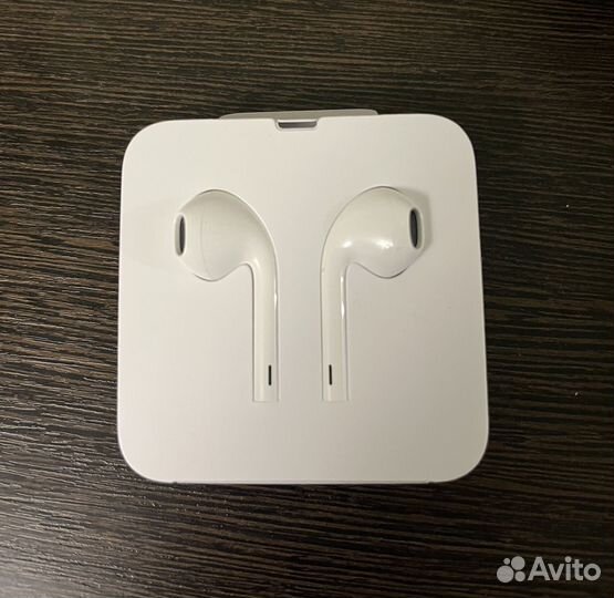 Наушники earpods