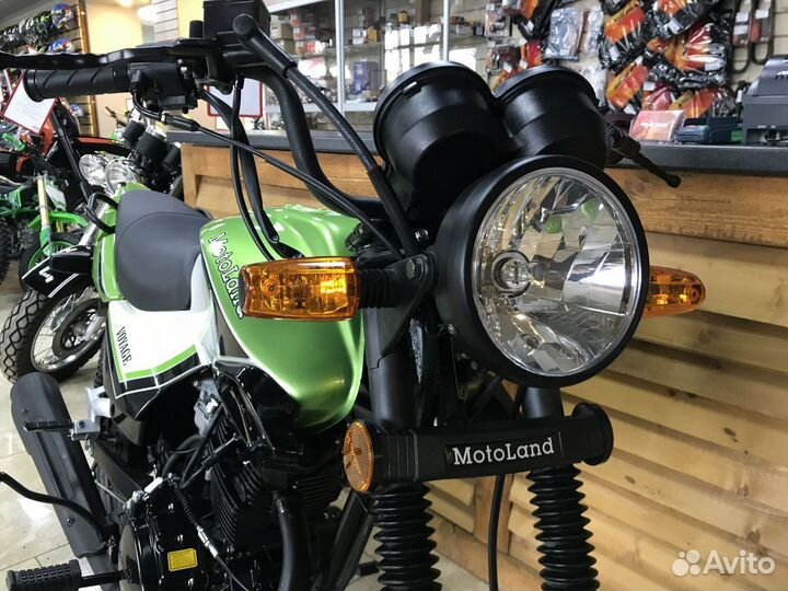 Мотоцикл дорожный Motoland voyage 200