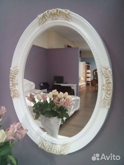 Зеркало настенное новое