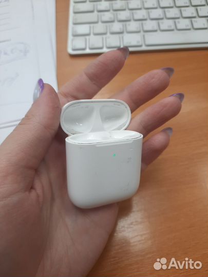 Кейс для apple airpods 2 оригинал и левый наушник