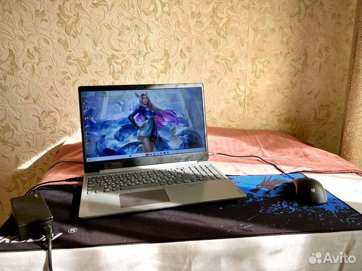 Игровой ноутбук core i3/nvidia mx 2gb/SSD 256/DDR4