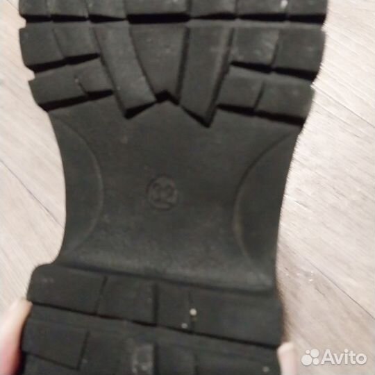 Ботинки демисезонные для девочки 32 юничел