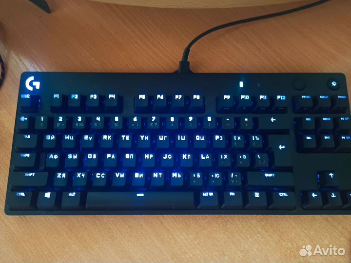 Клавиатура Logitech g pro