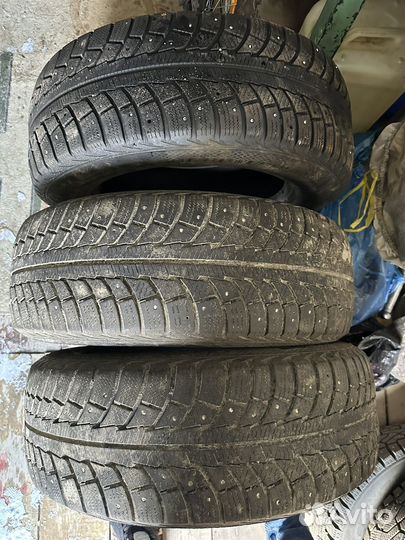 Gislaved Nord Frost 5 235/65 R17 108T