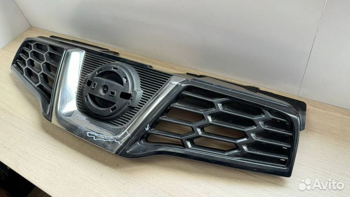 Решетка радиатора Nissan Qashqa J10 62310BR00A