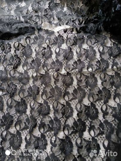 Кружева и ткани в разном метраже и фрагментах