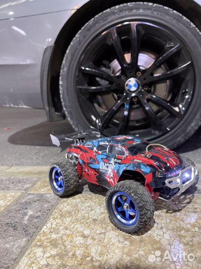 Машина радио