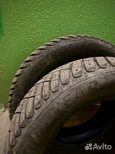 Goodyear Ultragrip Ice Arctic 205/60 R16
