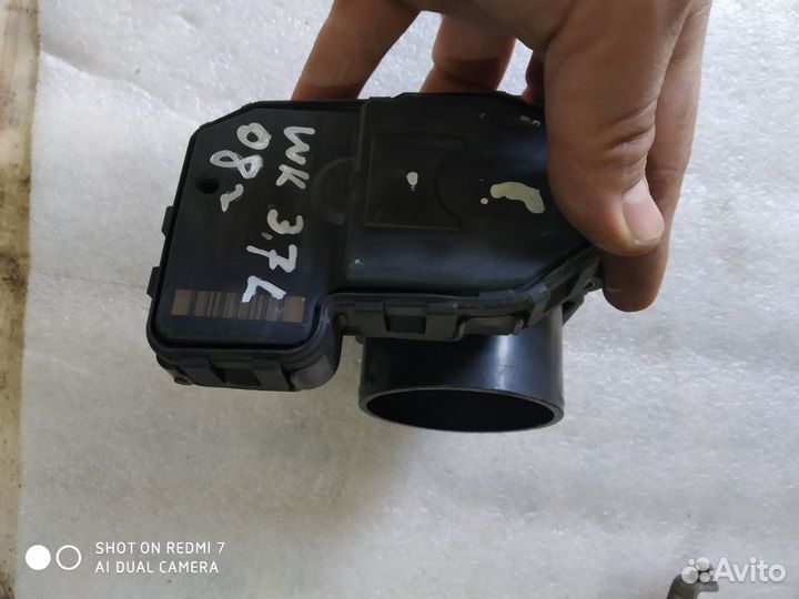 Дроссельная заслонка Jeep Grand Cherokee wk 3.7 l