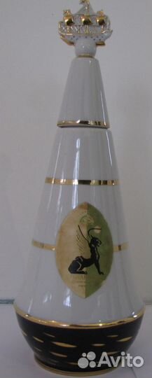 Фарфоровая бутылка Ленинградский юбилейный ликер