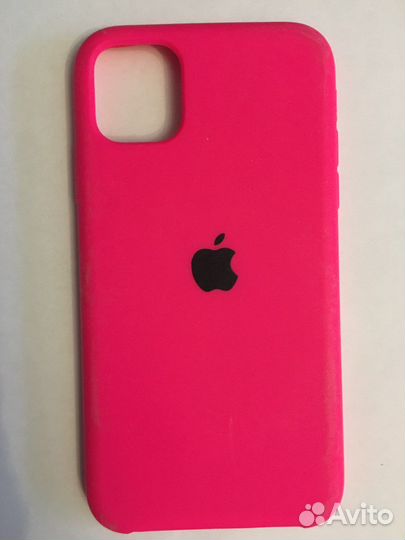 Чехол на iPhone 11 в стиле 12