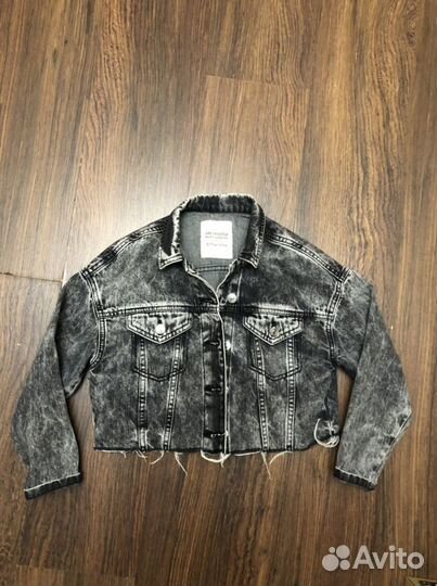 Куртка джинсовая