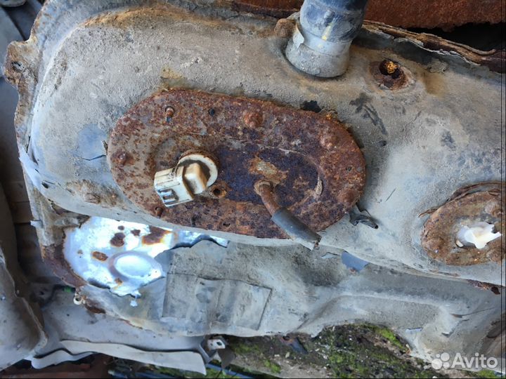 Насос топливный дут Subaru Impreza G10