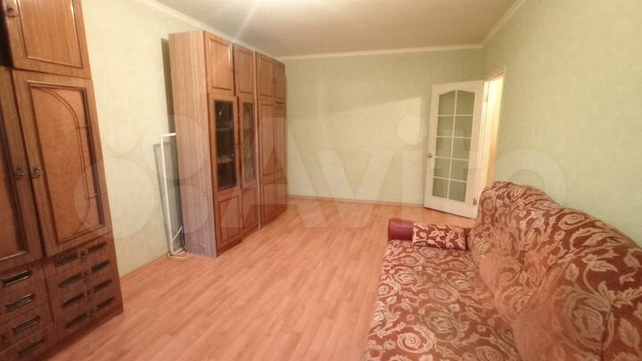 2-к. квартира, 54 м², 4/9 эт.