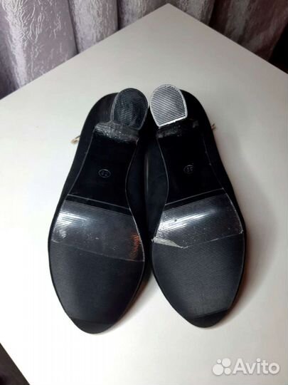 Женские туфли 39 размер