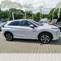 Mitsubishi Eclipse Cross 2.4 AT, 2022, 65 050 км, с пробегом, цена 1 400 000 руб.