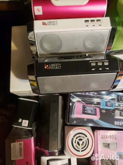 Портативные колонки (35шт) после закрытия точки