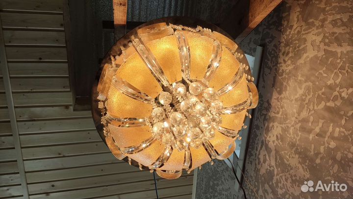 Люстра потолочная