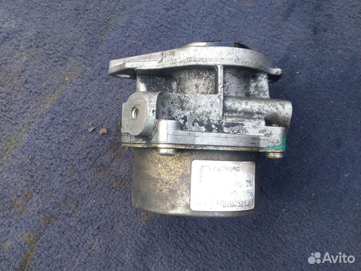 Вакуумный насос Renault 1.5DCI/Рено вакуум