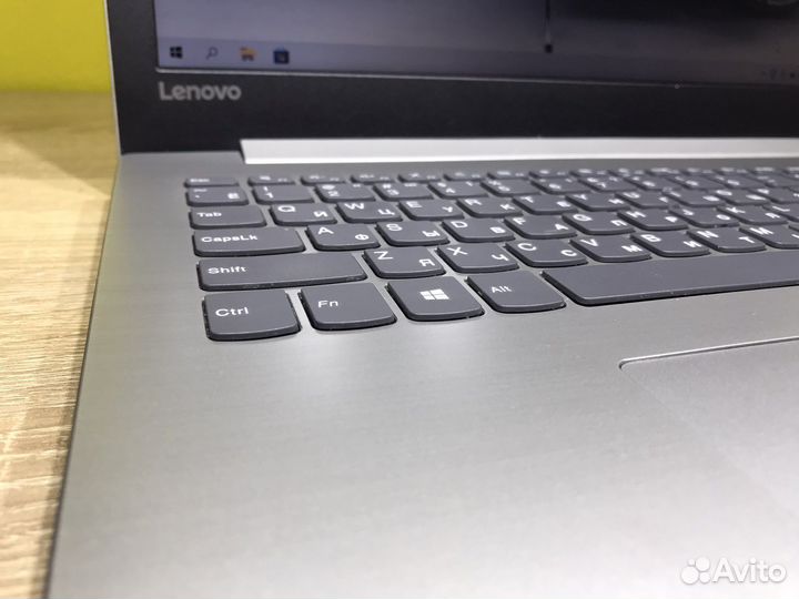 Б.588 Ноутбук Lenovo SSD