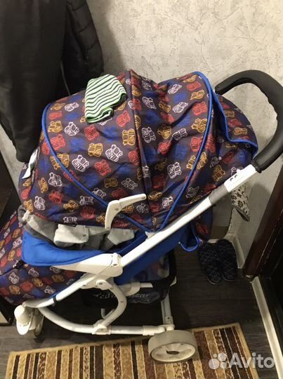 Прогулочная коляска