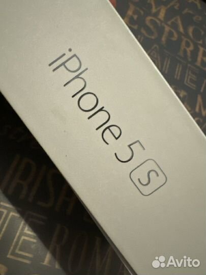 Коробка от iPhone 5se
