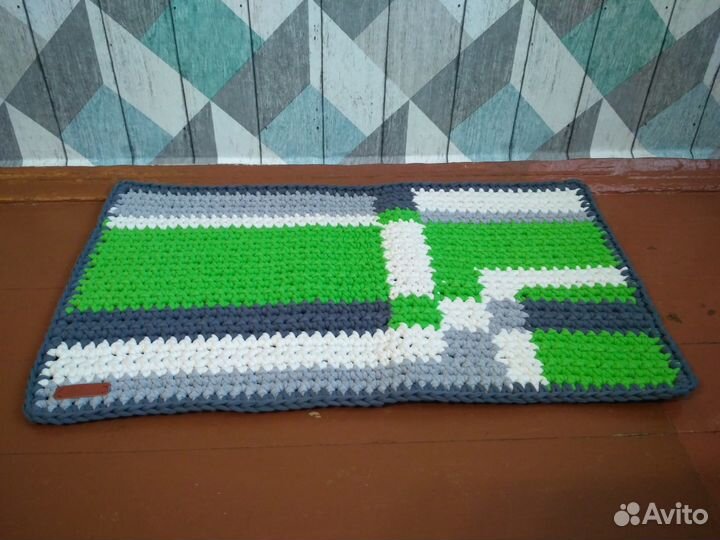 Детский коврик из трикотажной пряжи