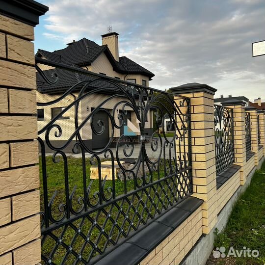 Гладкий колпак 1,5 евро кирпича заглушка на забор