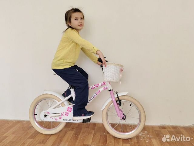4 колесный велосипед детский для девочки, бу