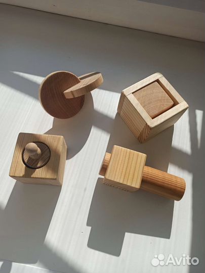 Набор игрушек для малышей