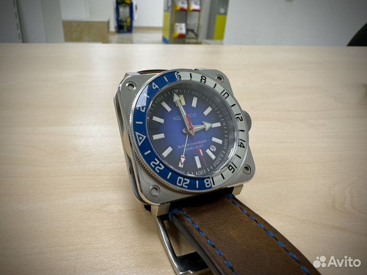 Aquatico Steel Man GMT