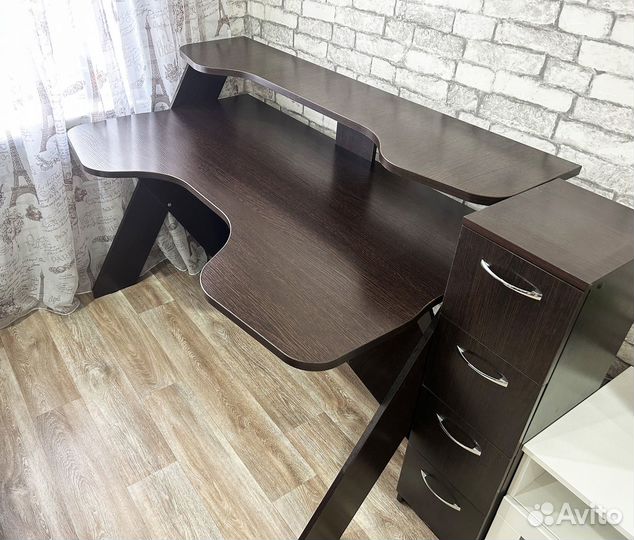 Стол игровой Сокол кст-117 с тумбой, цвет венге