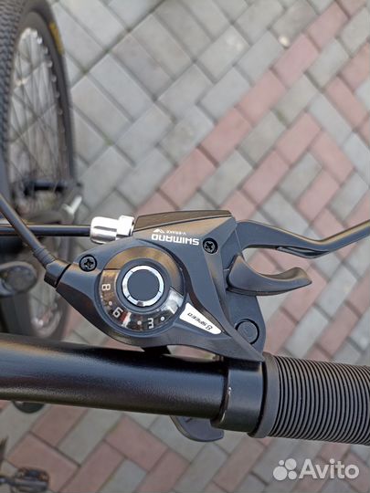 Новый велосипед 29 колеса,низкая рама,24 скорости