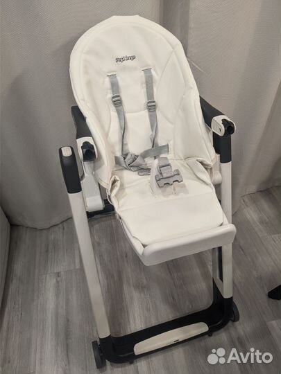 Стульчик для кормления Peg Perego Siesta Follow Me
