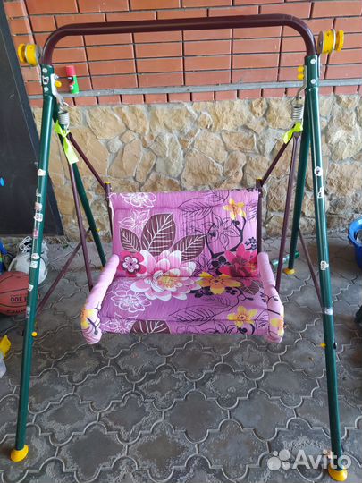 Детские качели уличные бу