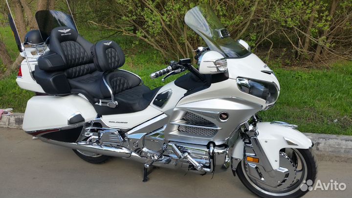 Продам GL1800