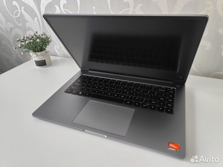 Xiaomi redmibook pro 15 2023 7840hs