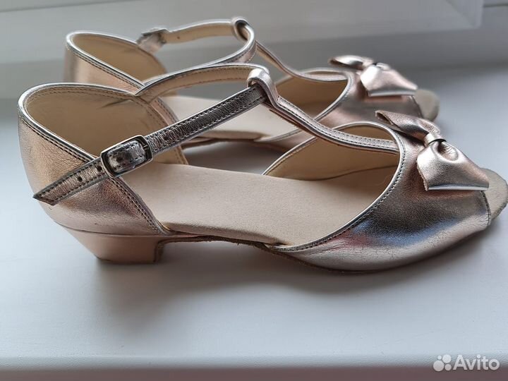 Рейтинговые туфли для бальных танцев